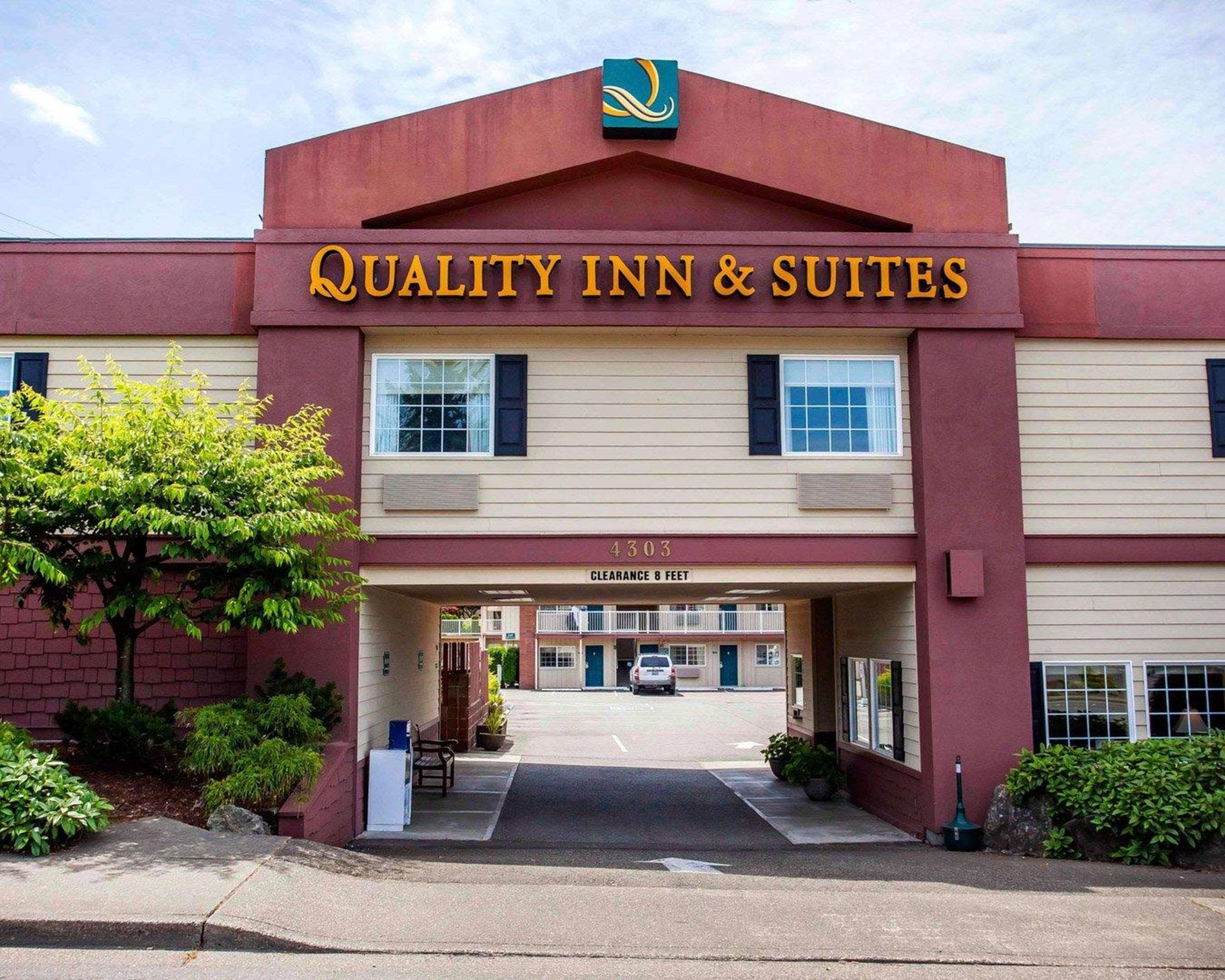 Quality Inn & Suites Bremerton Near Naval Shipyard Εξωτερικό φωτογραφία